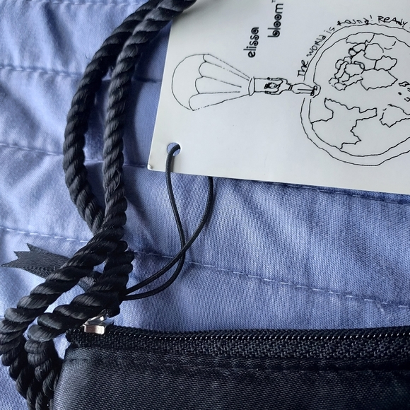 Elissa Bloom Night Out Satin Zippered Beaded Wristlet Blonde Girl - Picture 7 of 7